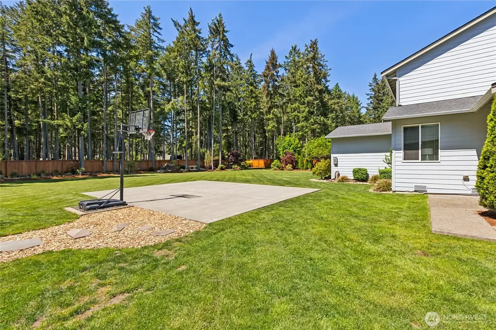 5143 Nuthatch Court NE Lacey WA 98516