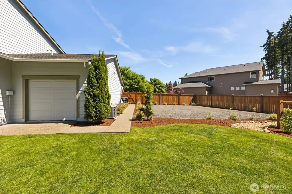 5143 Nuthatch Court NE Lacey WA 98516