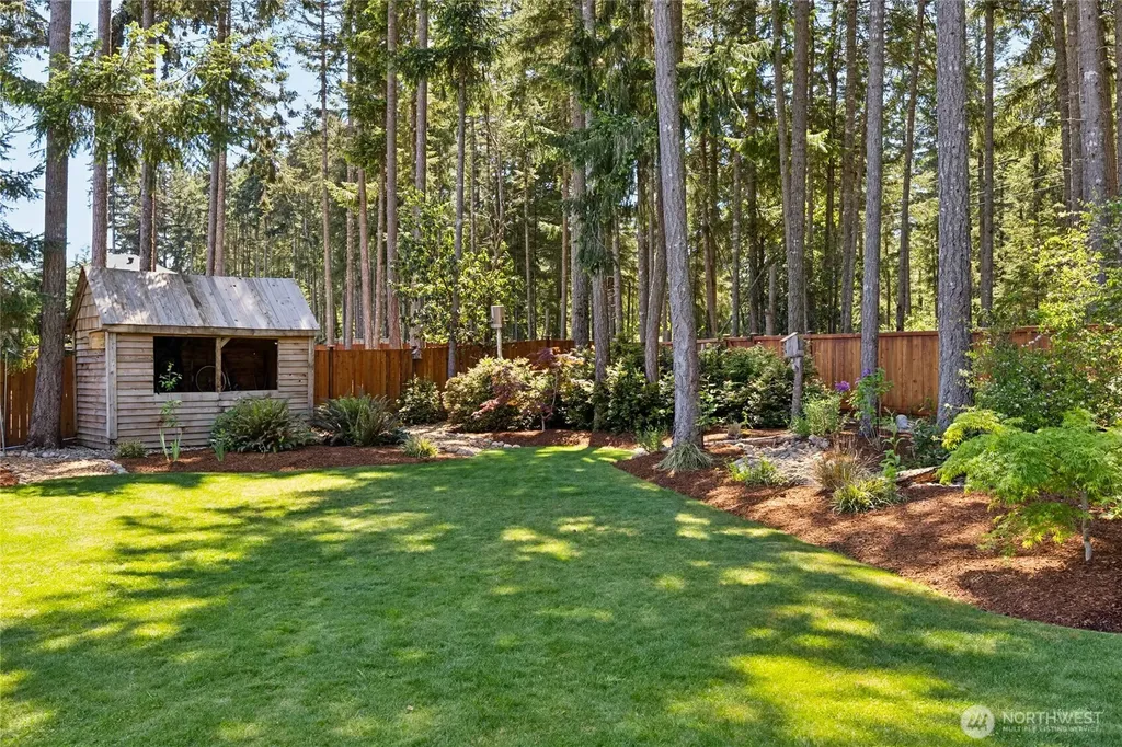 5143 Nuthatch Court NE Lacey WA 98516