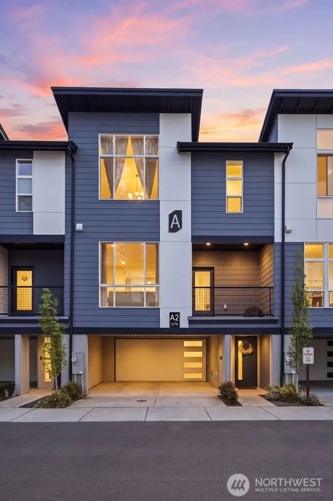 13710 Ash Way Everett WA 98204
