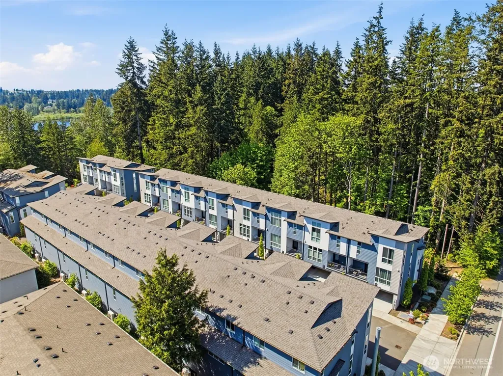 13710 Ash Way Everett WA 98204