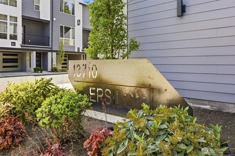 13710 Ash Way Everett WA 98204