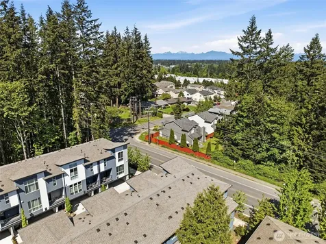 13710 Ash Way Everett WA 98204