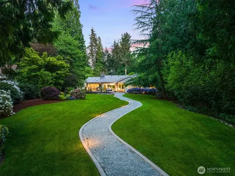3718 S 334th Street Federal Way WA 98001