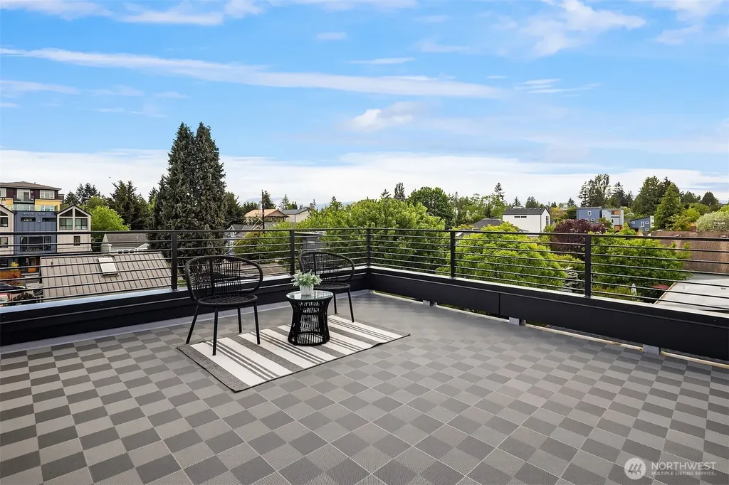 319 NW 87th Street Seattle WA 98117