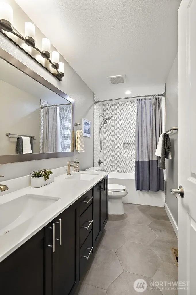 34331 SE Jacobia Street Snoqualmie WA 98065