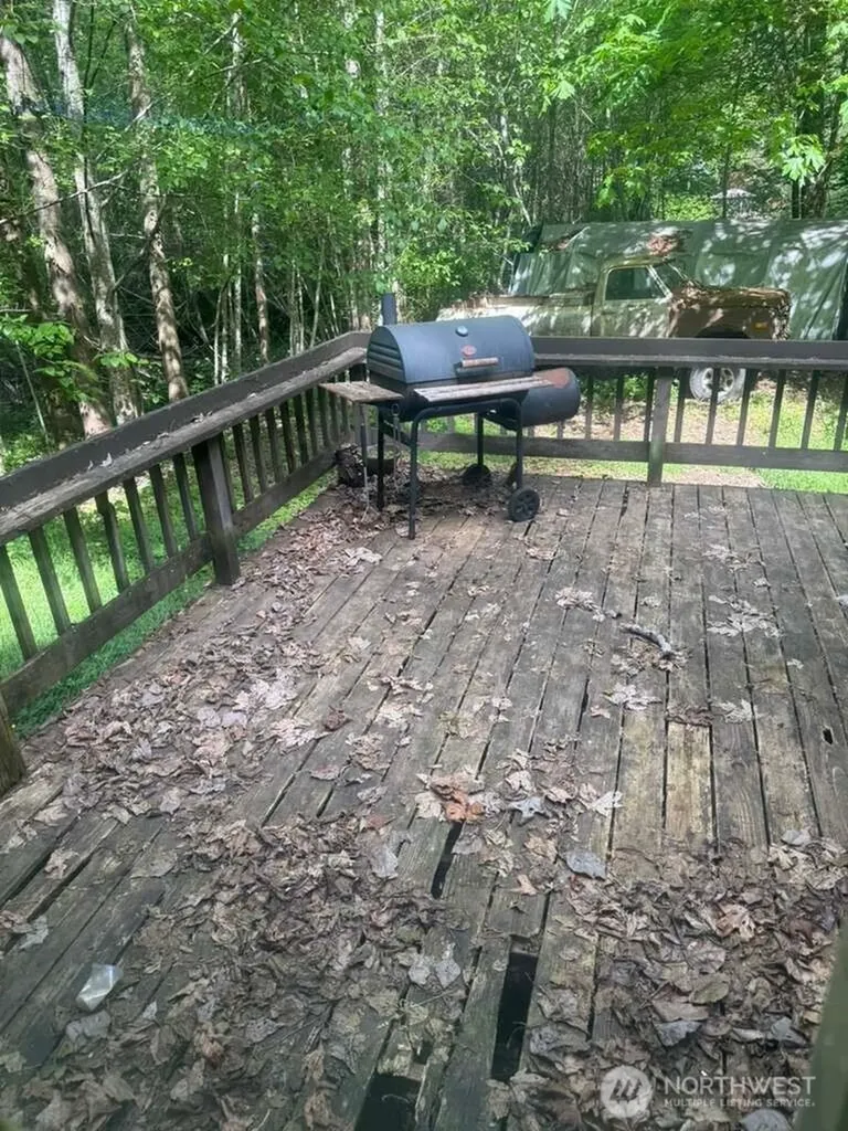 1671 NE Mission Creek Road Belfair WA 98528