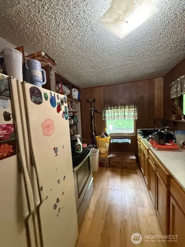 1671 NE Mission Creek Road Belfair WA 98528