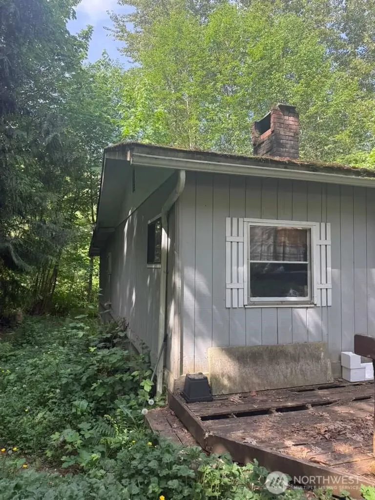 1671 NE Mission Creek Road Belfair WA 98528