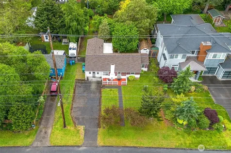 15545 8th Avenue NE Shoreline WA 98155