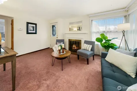 15545 8th Avenue NE Shoreline WA 98155