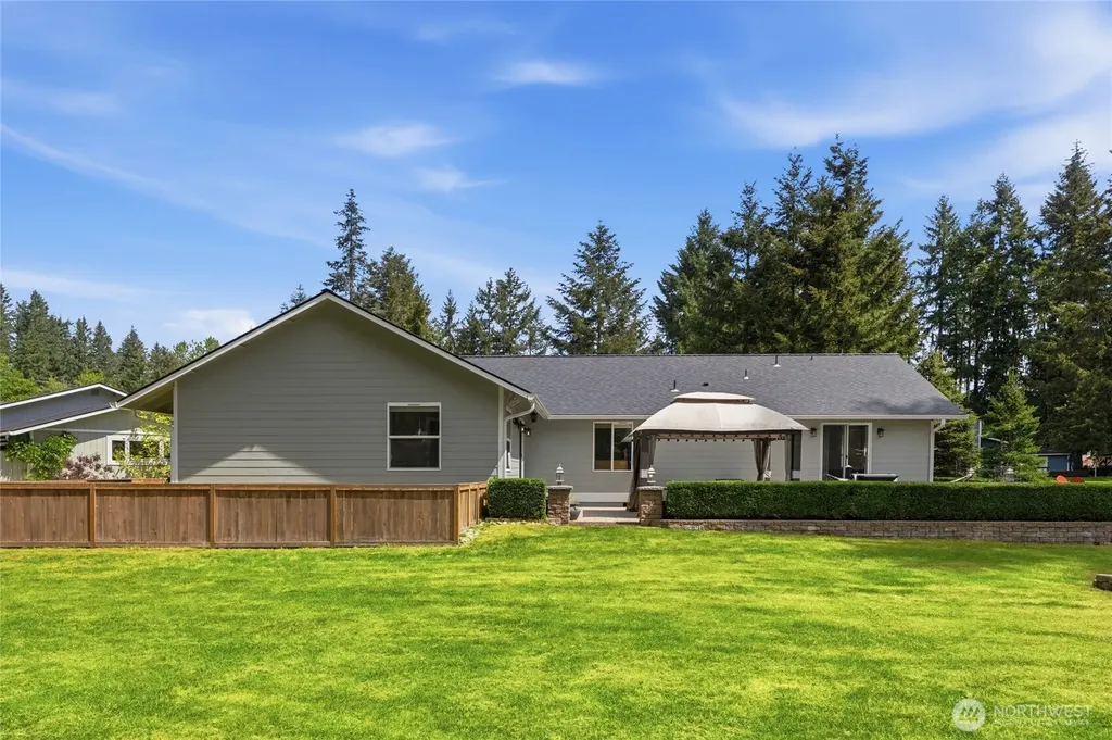 24047 192nd Place SE Covington WA 98042