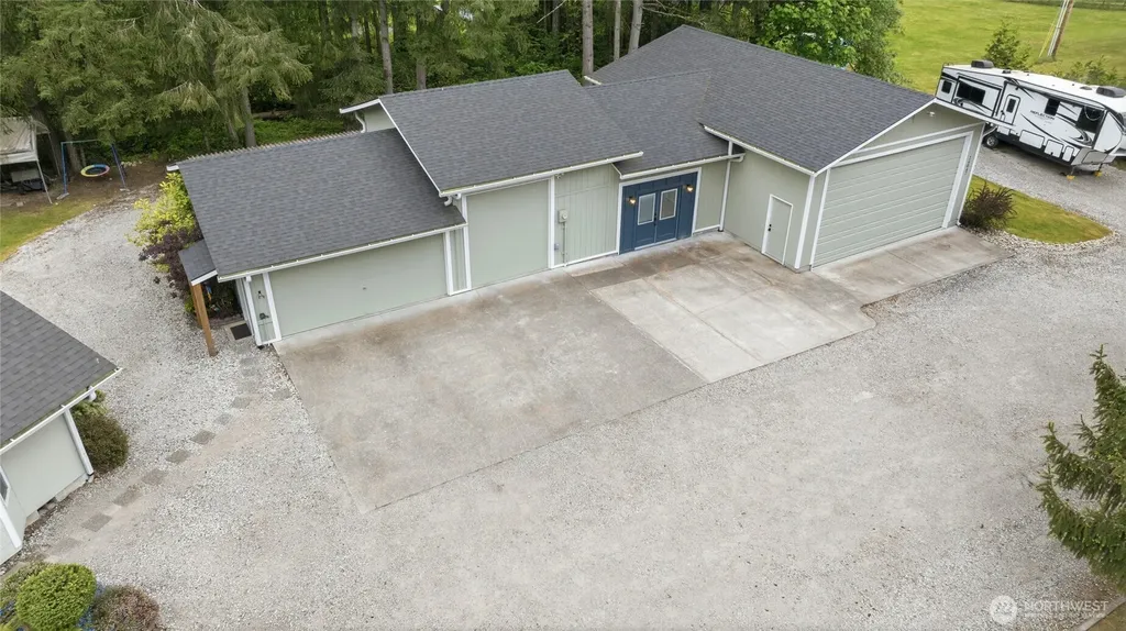 24047 192nd Place SE Covington WA 98042