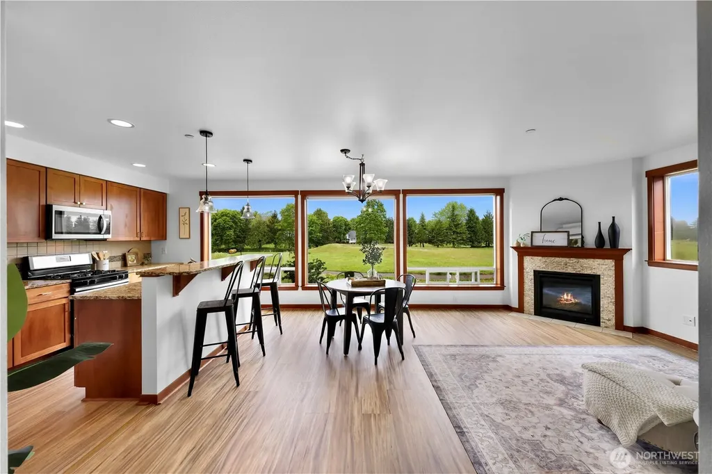 212 W Maberry Drive Lynden WA 98264