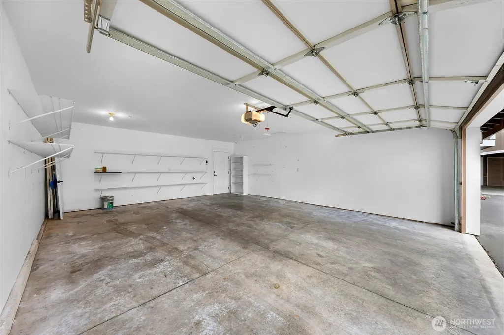 212 W Maberry Drive Lynden WA 98264