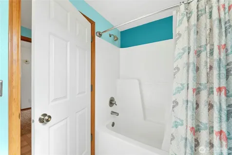 18204 59th Place W Lynnwood WA 98037