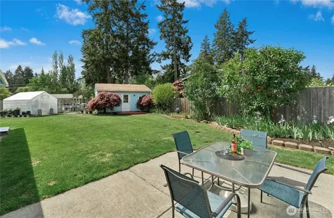 18204 59th Place W Lynnwood WA 98037