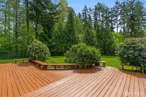 7602 182nd Street E Puyallup WA 98375