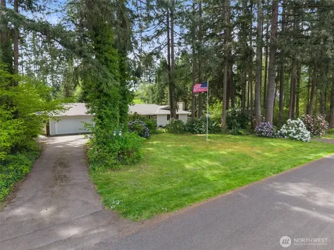 7602 182nd Street E Puyallup WA 98375