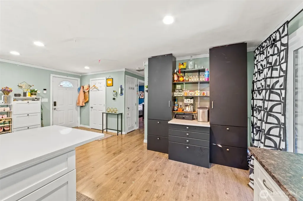 413 SW 305th Street Federal Way WA 98023