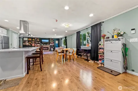 413 SW 305th Street Federal Way WA 98023