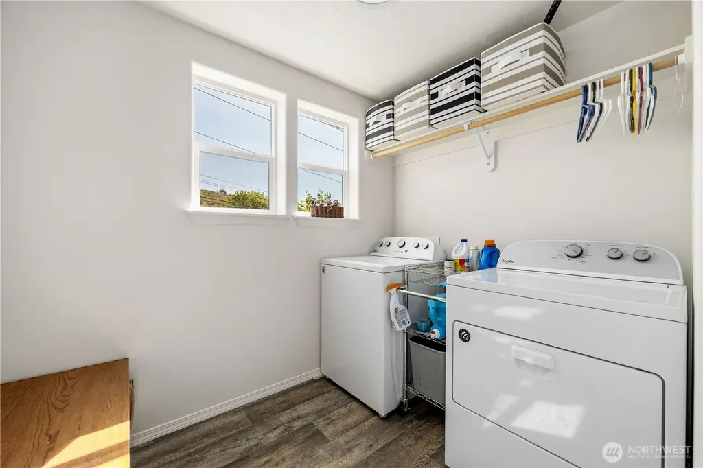 609 N Bradley Street Chelan WA 98816