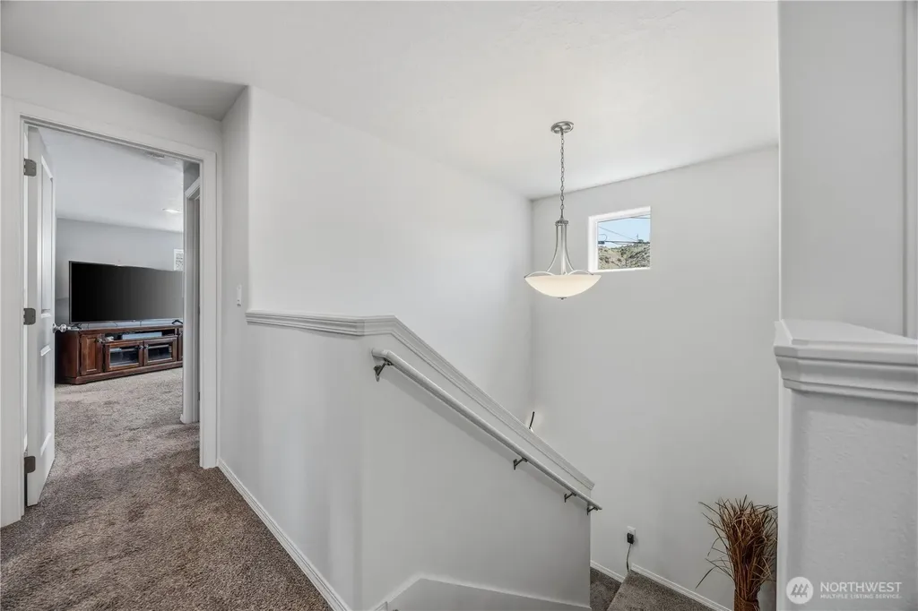 609 N Bradley Street Chelan WA 98816
