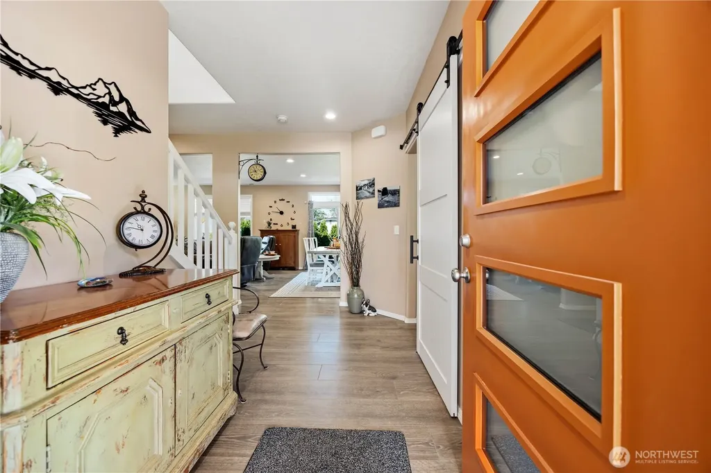 609 N Bradley Street Chelan WA 98816