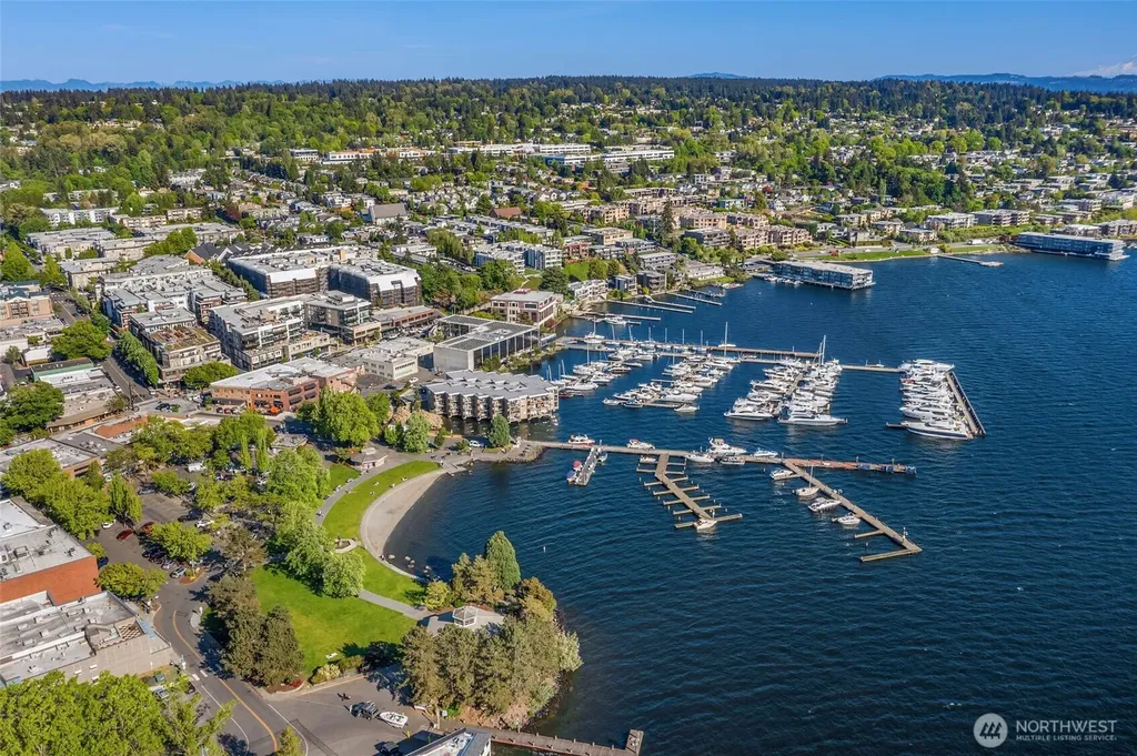 65 Kirkland Avenue Kirkland WA 98033