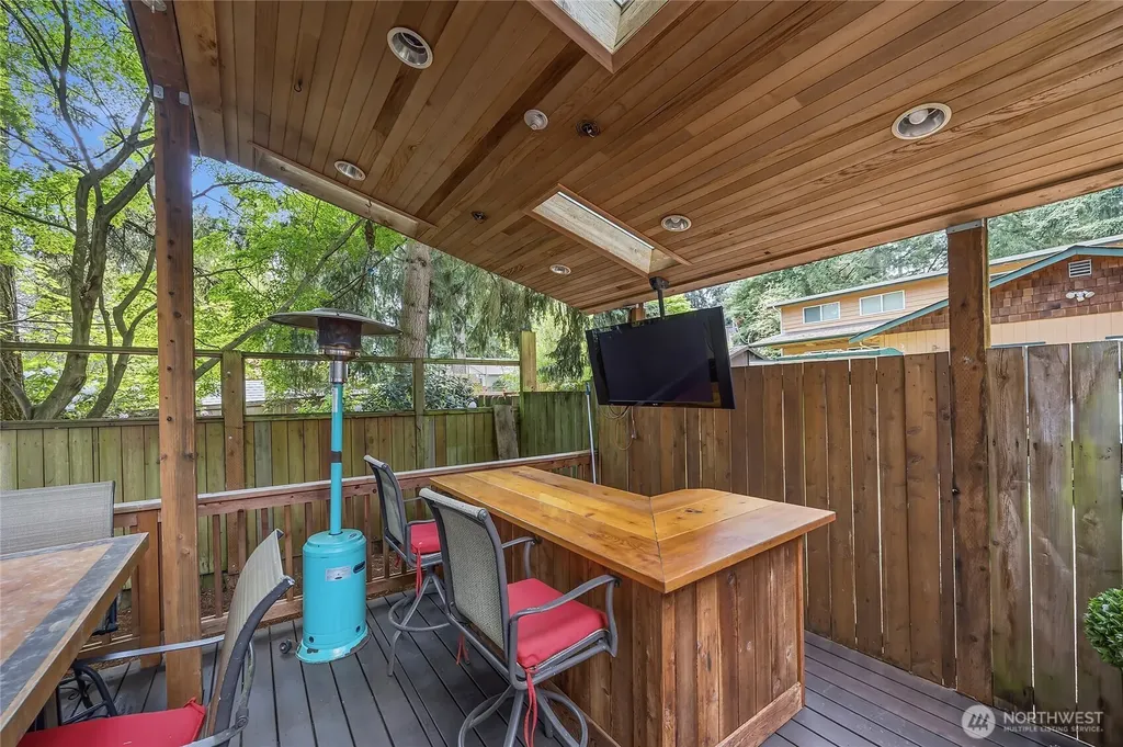 15749 Wallingford Avenue N Shoreline WA 98133