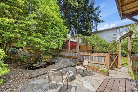 15749 Wallingford Avenue N Shoreline WA 98133