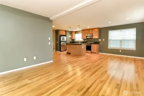 2816 SW Adams Street Seattle WA 98126