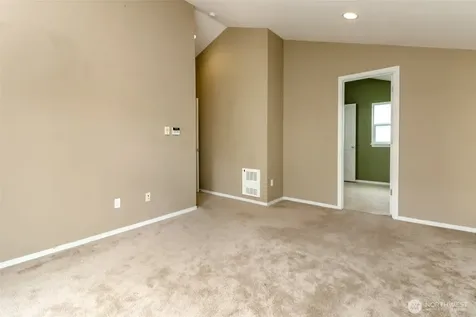 2816 SW Adams Street Seattle WA 98126