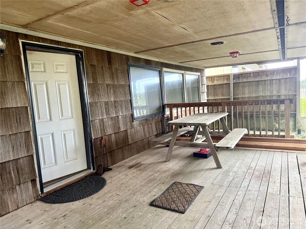 27105 K Place Ocean Park WA 98640