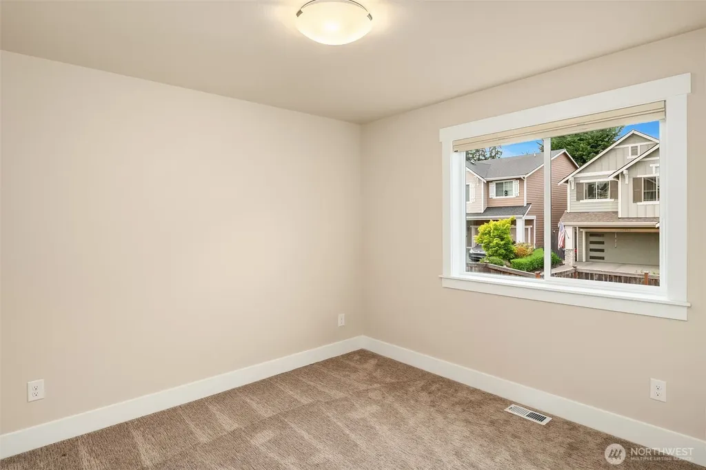 12932 NE 201st Street Woodinville WA 98072