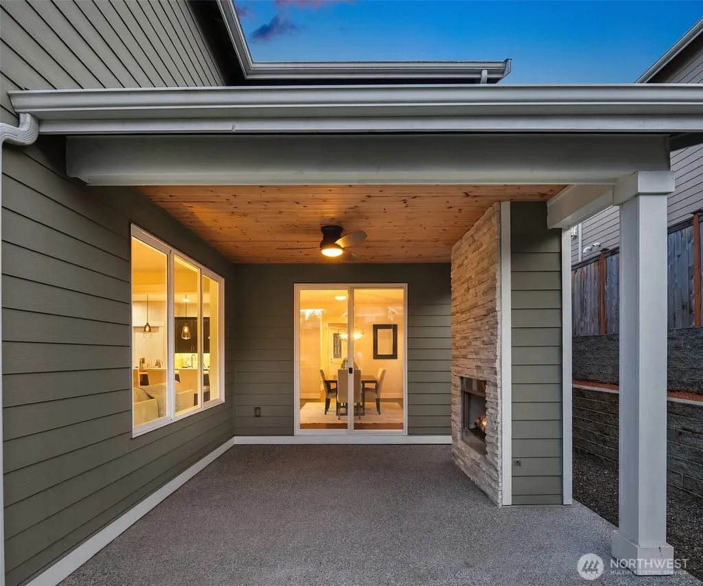 12932 NE 201st Street Woodinville WA 98072
