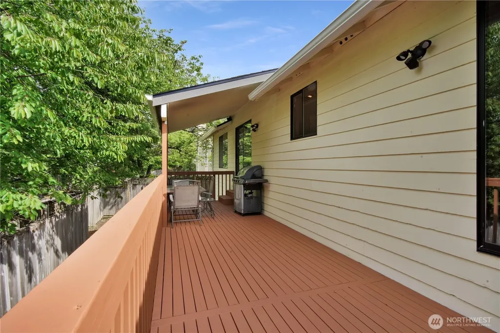 14006 SE 158th Street Renton WA 98058