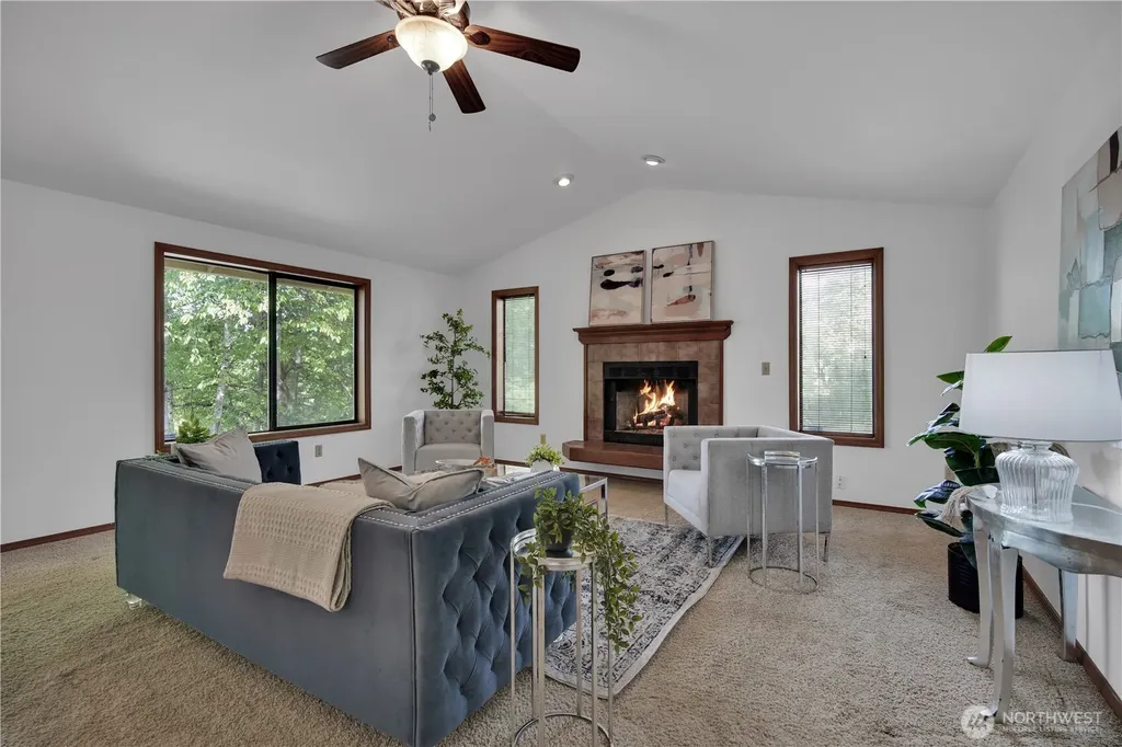 14006 SE 158th Street Renton WA 98058