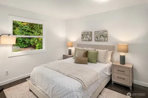 16628 SE 26th Street Bellevue WA 98008