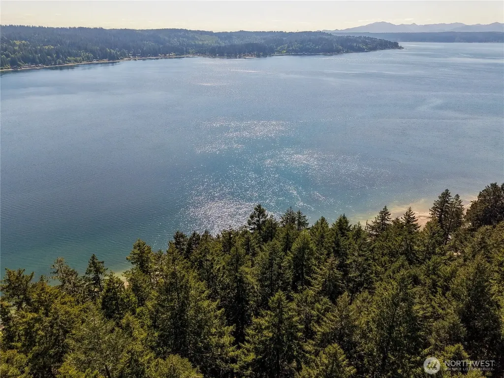 0 NE North Shore Road Belfair WA 98528