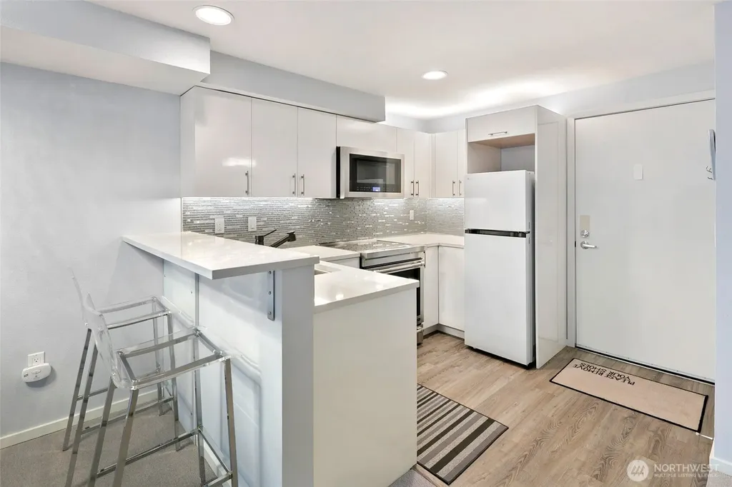 425 Vine Street Seattle WA 98121