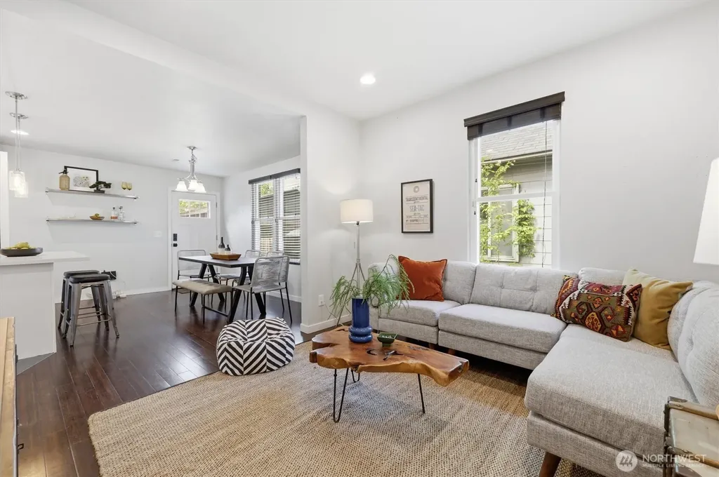 6211 Carleton Avenue S Seattle WA 98108