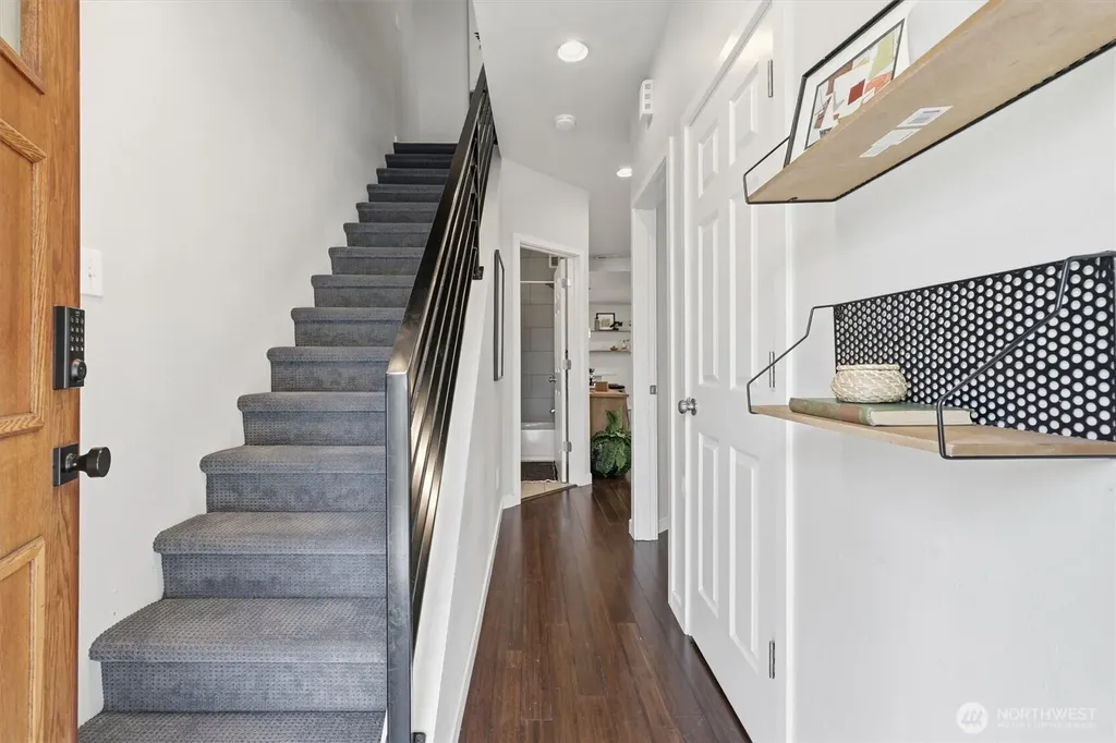 6211 Carleton Avenue S Seattle WA 98108