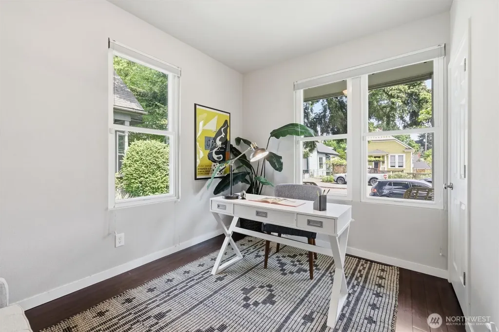 6211 Carleton Avenue S Seattle WA 98108