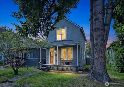 6211 Carleton Avenue S Seattle WA 98108
