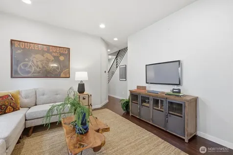 6211 Carleton Avenue S Seattle WA 98108