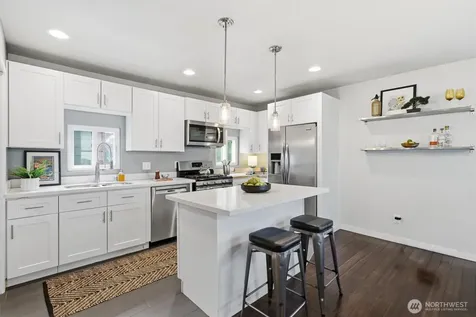 6211 Carleton Avenue S Seattle WA 98108