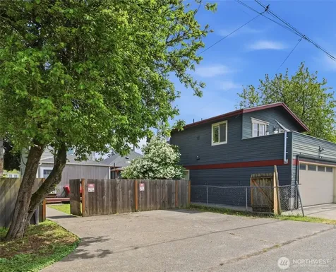 6211 Carleton Avenue S Seattle WA 98108