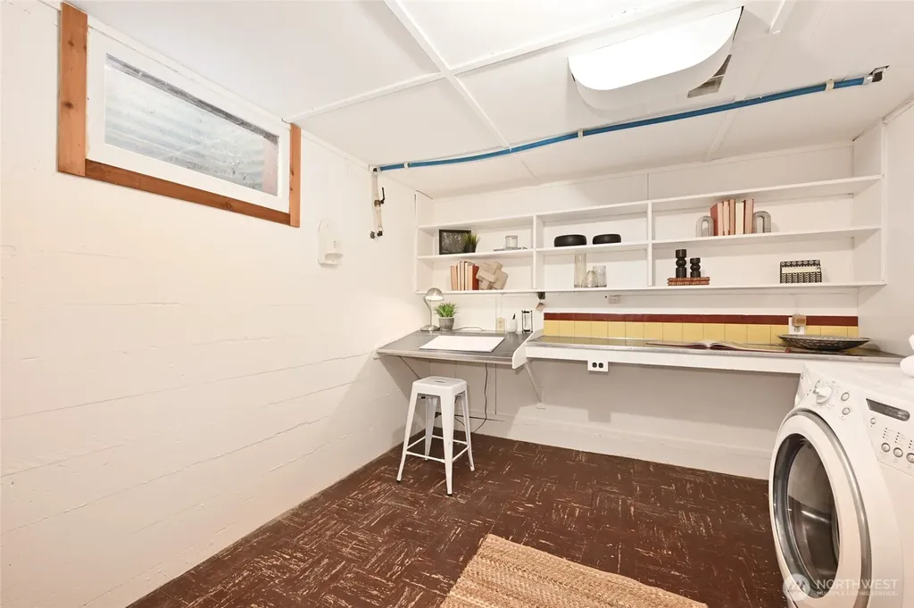 10801 12th Avenue NE Seattle WA 98125