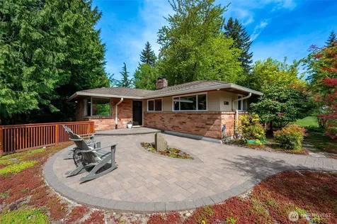 10801 12th Avenue NE Seattle WA 98125